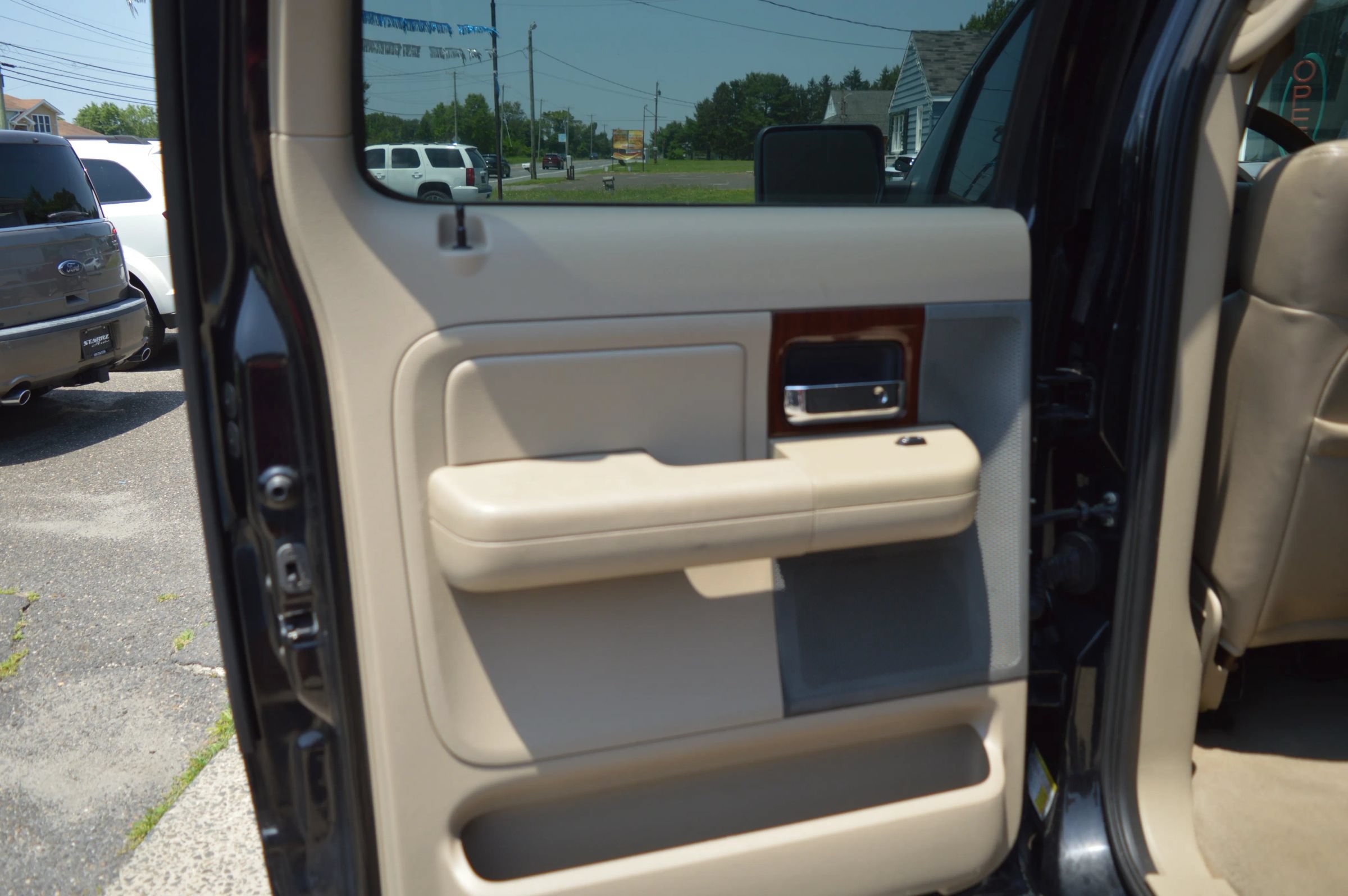 Used 2008 Ford F150 Lariat AWD/4WD image 25