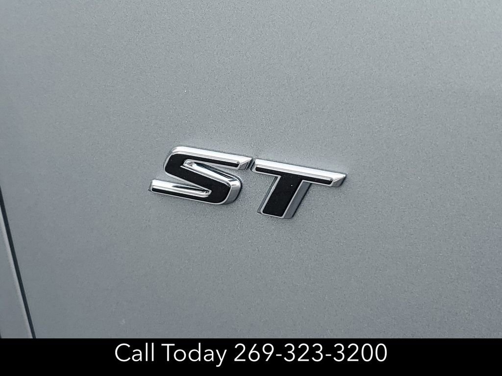 New 2026 Buick Enclave Sport Touring w/ Power Package image 33