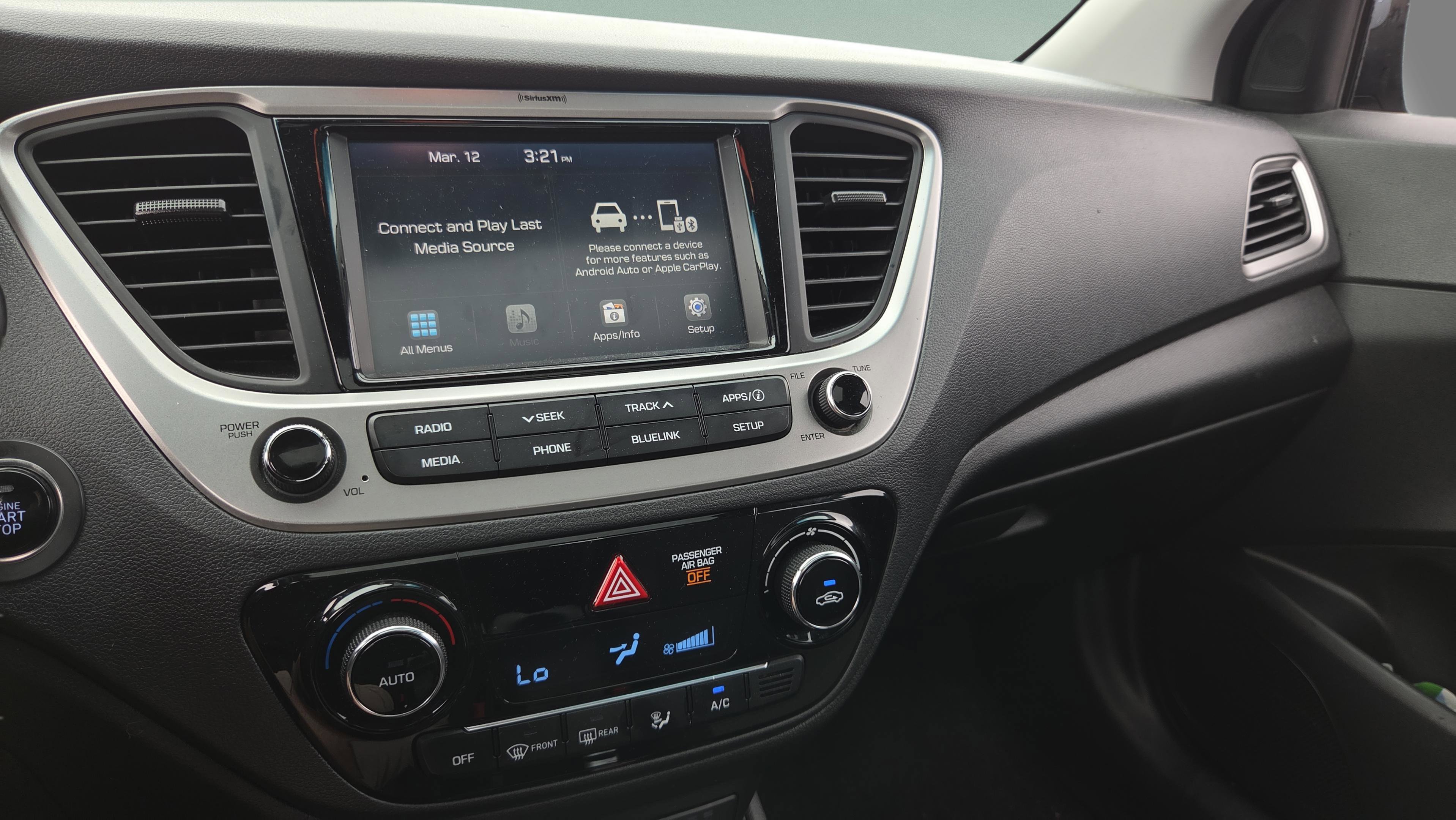 Used 2018 Hyundai Accent Limited image 33