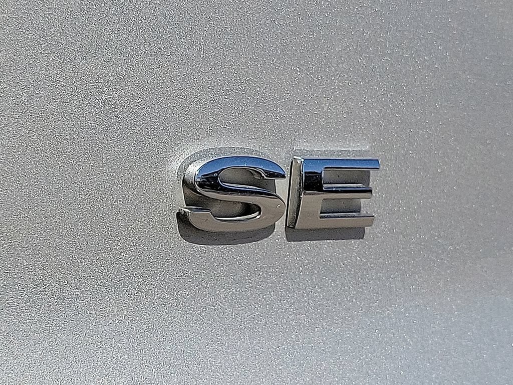 Used 2018 Ford EcoSport SE w/ SE Convenience Package FWD image 9