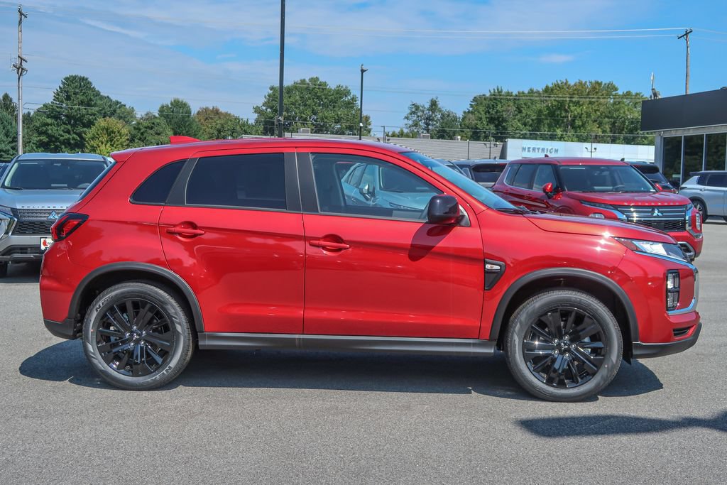 New 2027 Mitsubishi Outlander Sport LE AWD/4WD image 8