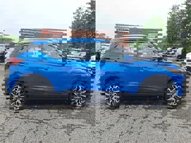 Used 2022 Nissan Kicks SV image 7