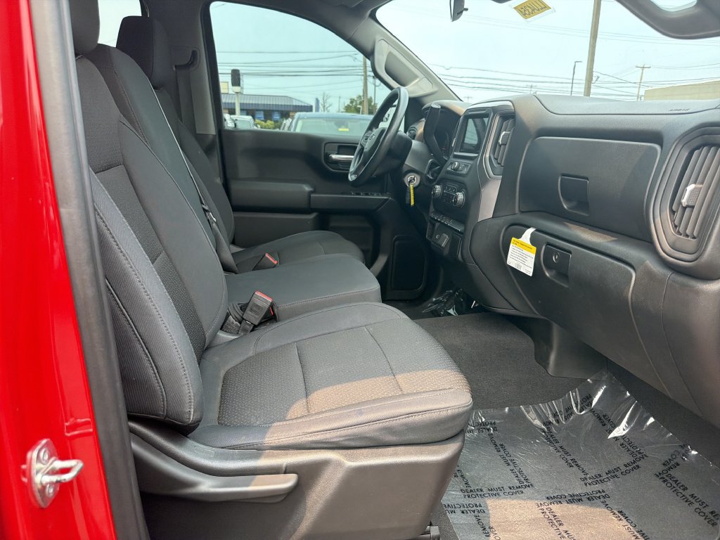 Used 2019 Chevrolet Silverado 1500 Custom Trail Boss AWD/4WD image 15
