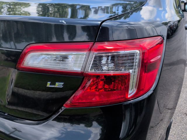 Used 2012 Toyota Camry LE FWD image 11