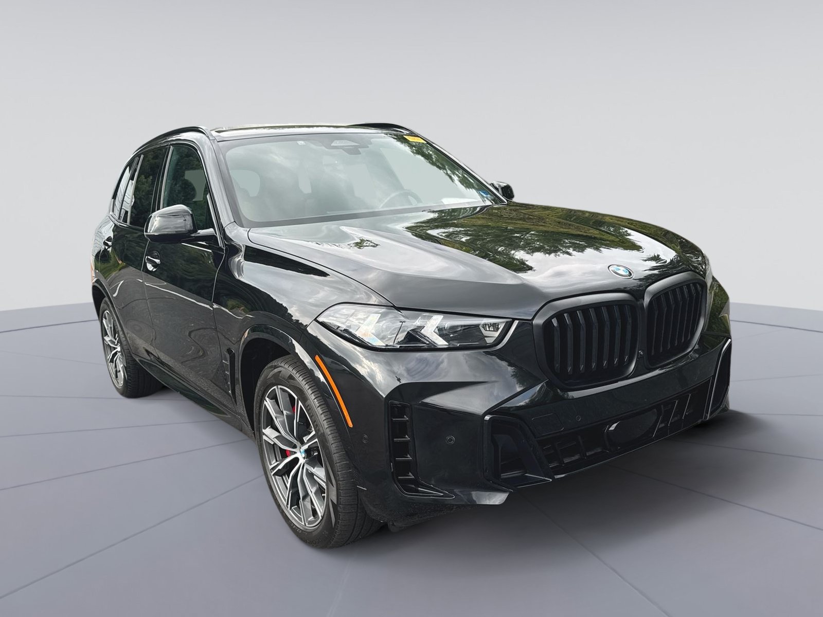 Used 2024 BMW X5 xDrive40i w/ M Sport Package AWD/4WD image 1