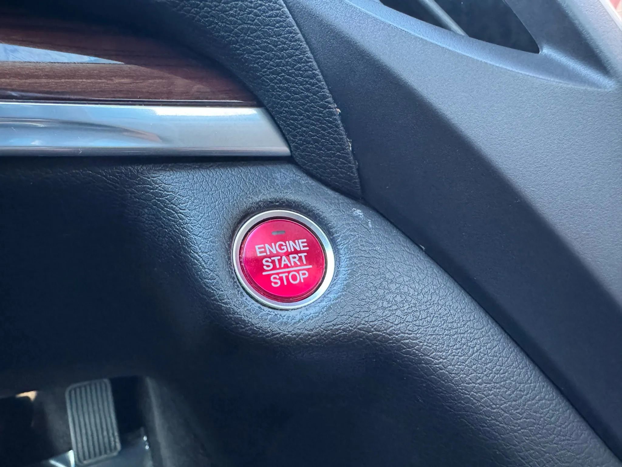 Used 2014 Acura MDX SH-AWD Sport Utility 4D image 29