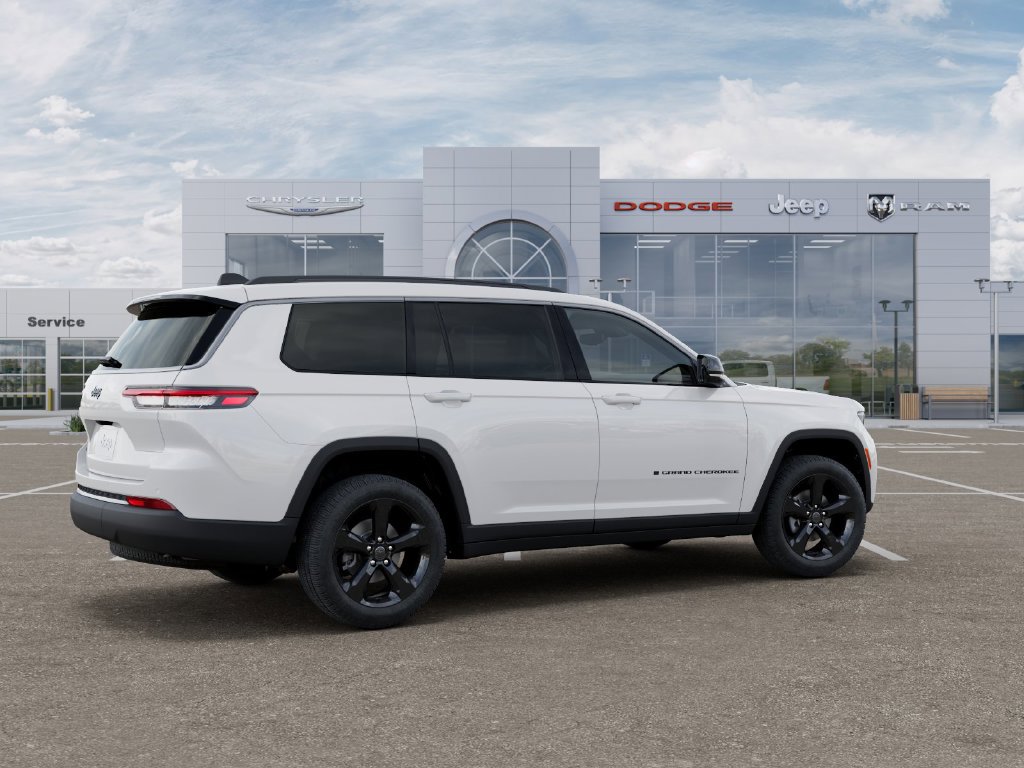 New 2027 Jeep Grand Cherokee L Limited AWD/4WD image 4