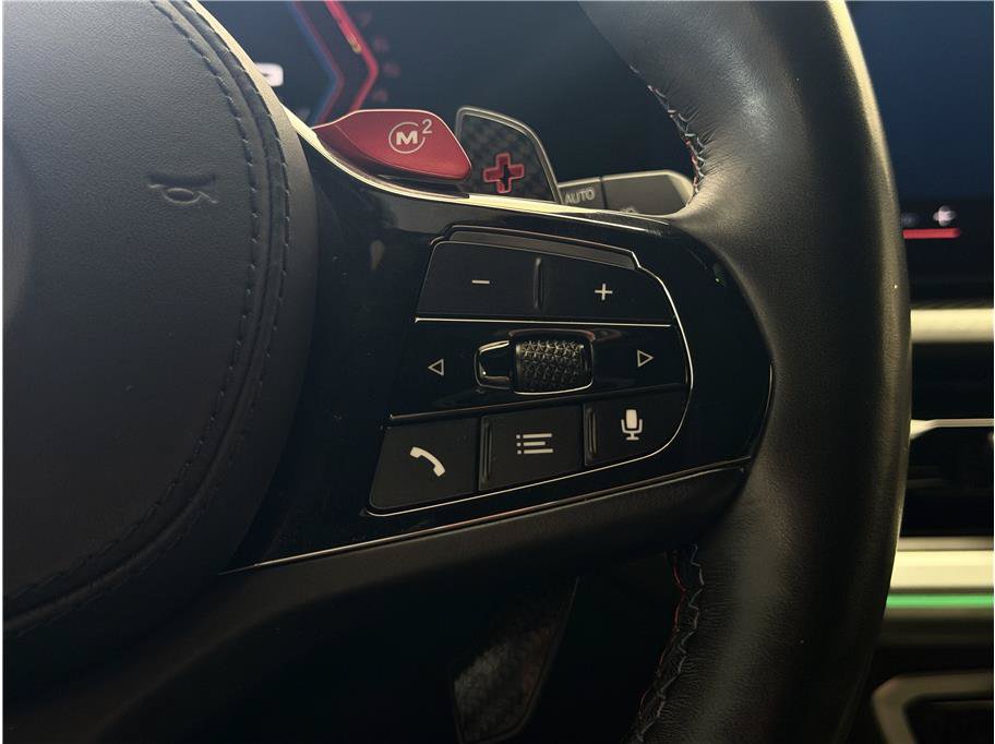 Used 2023 BMW XM AWD/4WD image 23