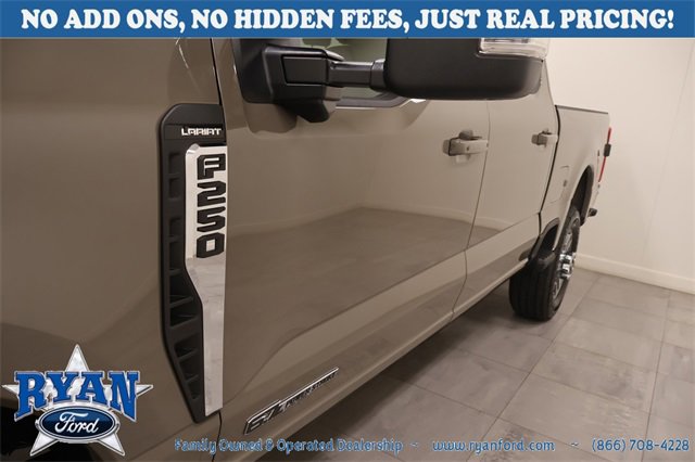 New 2026 Ford F250 Lariat image 36