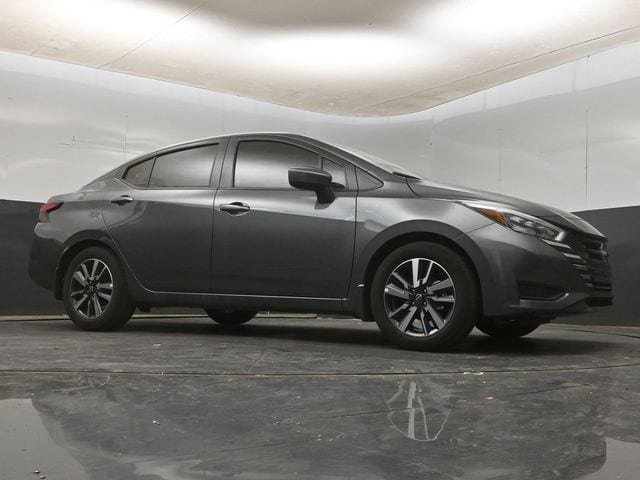 New 2025 Nissan Versa SV w/ Trunk Package FWD image 9