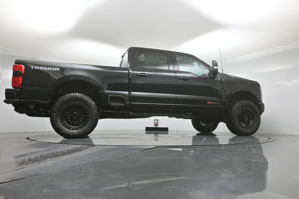 New 2025 Ford F250 Lariat w/ Lariat Ultimate Package image 48