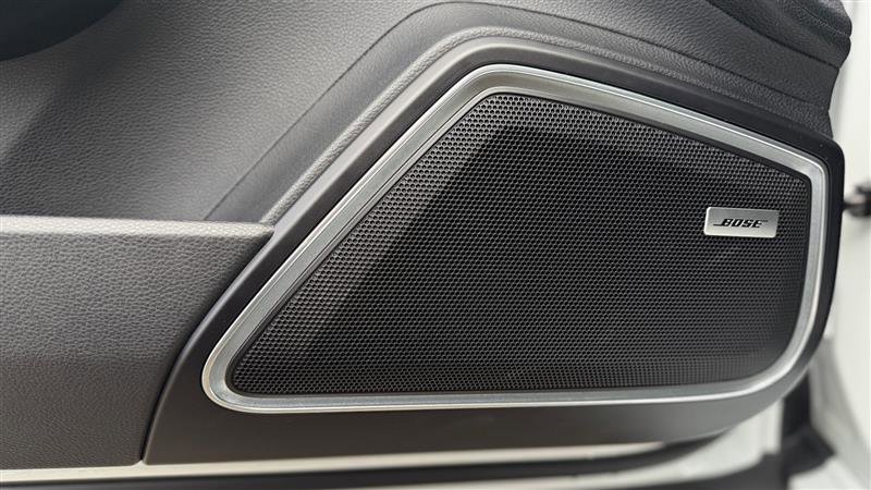 Used 2023 Porsche Panamera 4 Platinum Edition w/ Assistance Package image 12