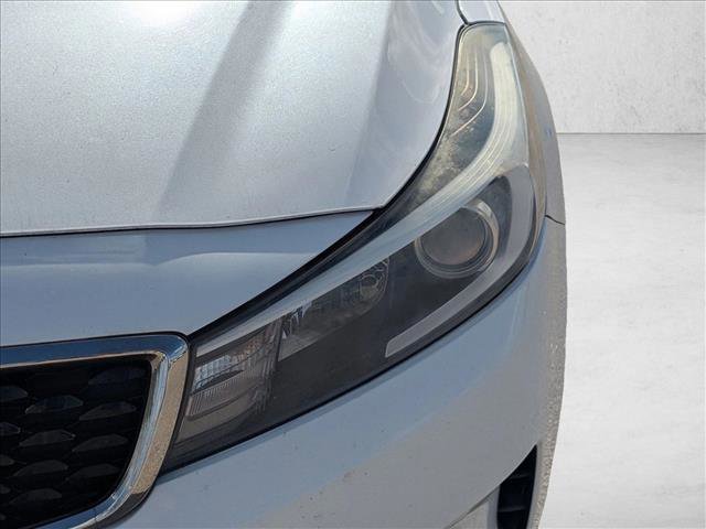 Used 2017 Kia Forte LX w/ LX Popular Package image 7