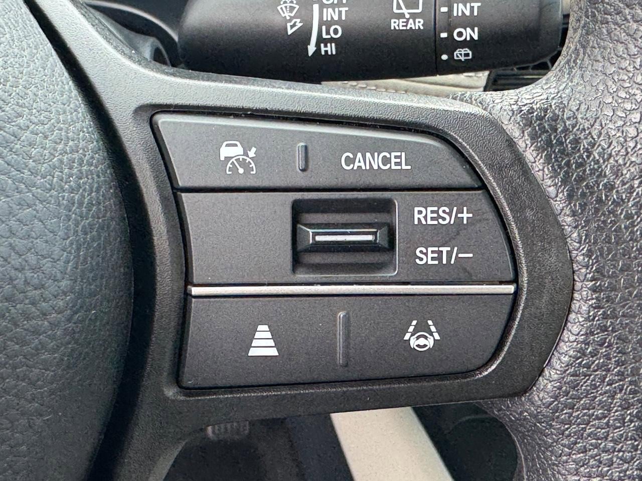 Used 2023 Honda HR-V LX image 21