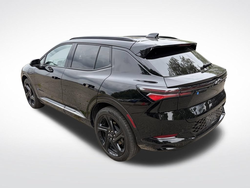 Used 2024 Chevrolet Equinox EV RS FWD image 5