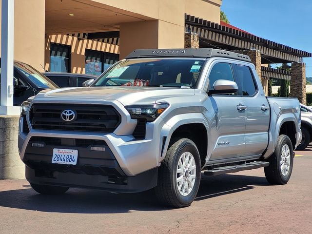Certified 2024 Toyota Tacoma SR5 AWD/4WD image 10