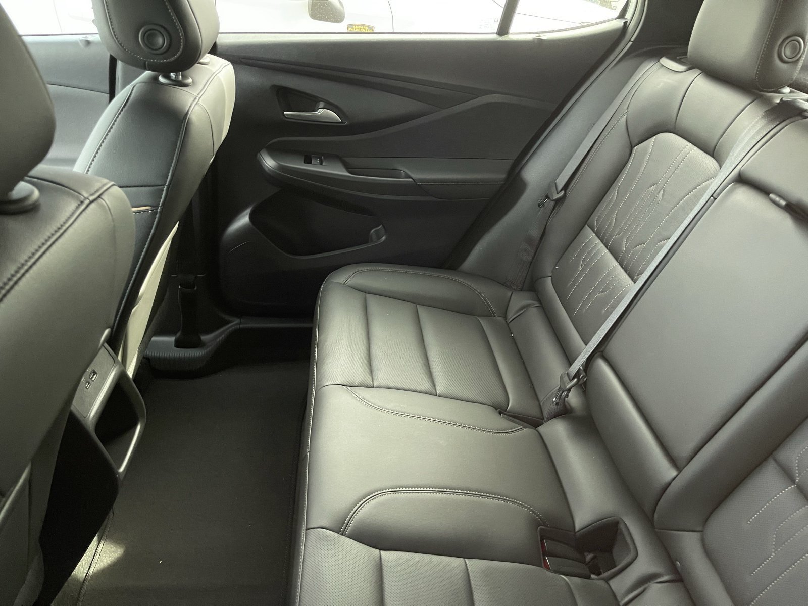 Used 2026 Buick Envista Avenir FWD image 8
