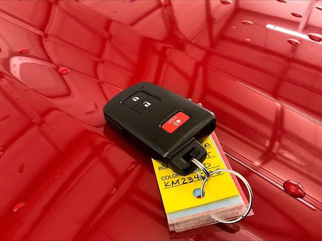 Used 2019 Toyota Tacoma TRD Sport AWD/4WD image 9