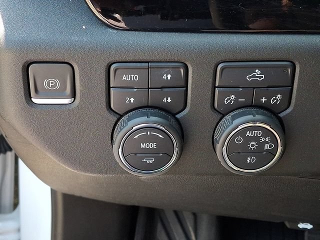 Used 2023 Chevrolet Silverado 1500 RST AWD/4WD image 21