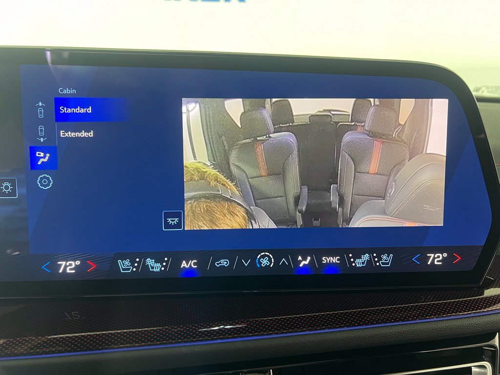 New 2027 Chevrolet Traverse RS w/ LPO, Floor Liner Package AWD/4WD image 38