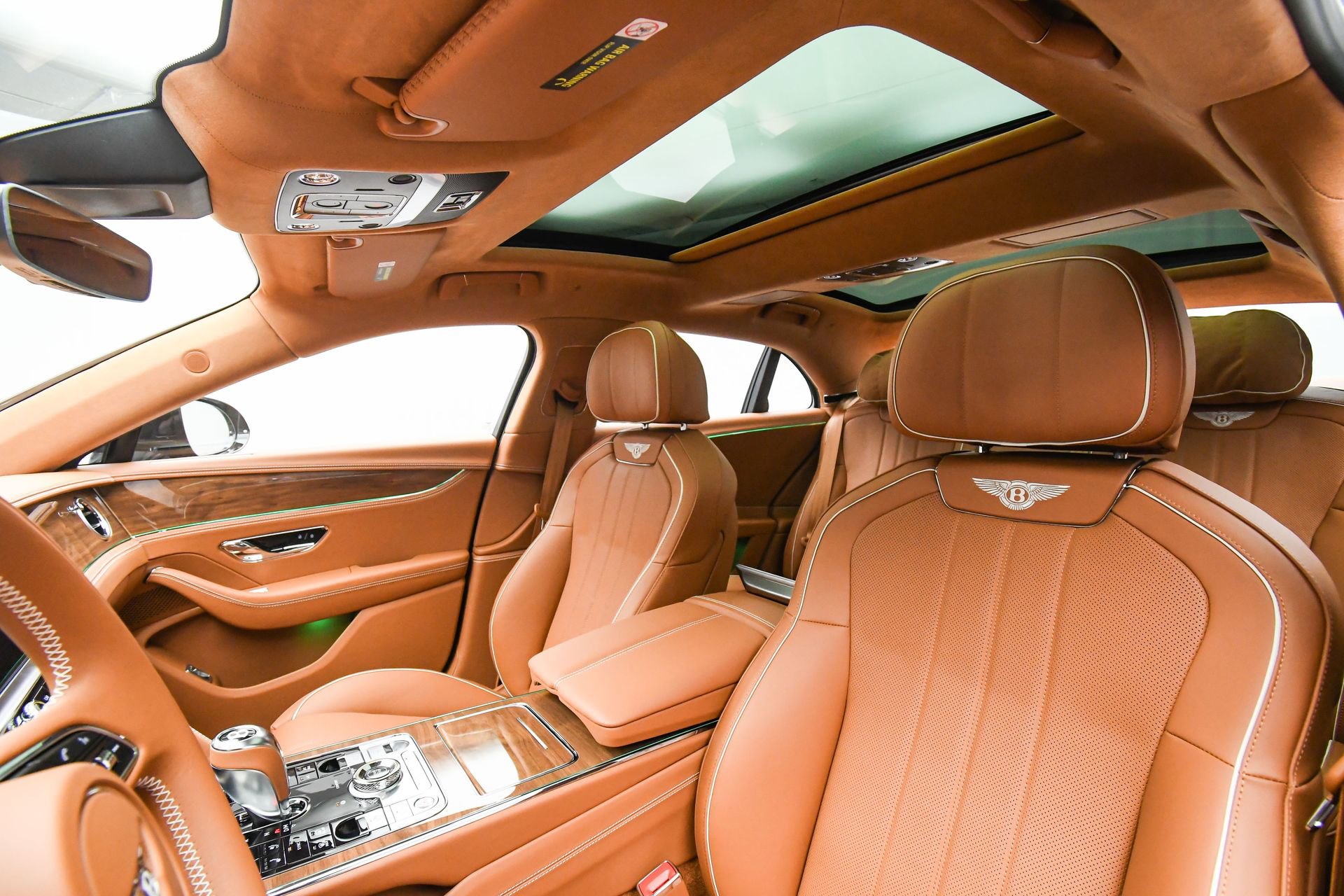 New 2026 Bentley Flying Spur Plug-In Hybrid AWD/4WD image 48