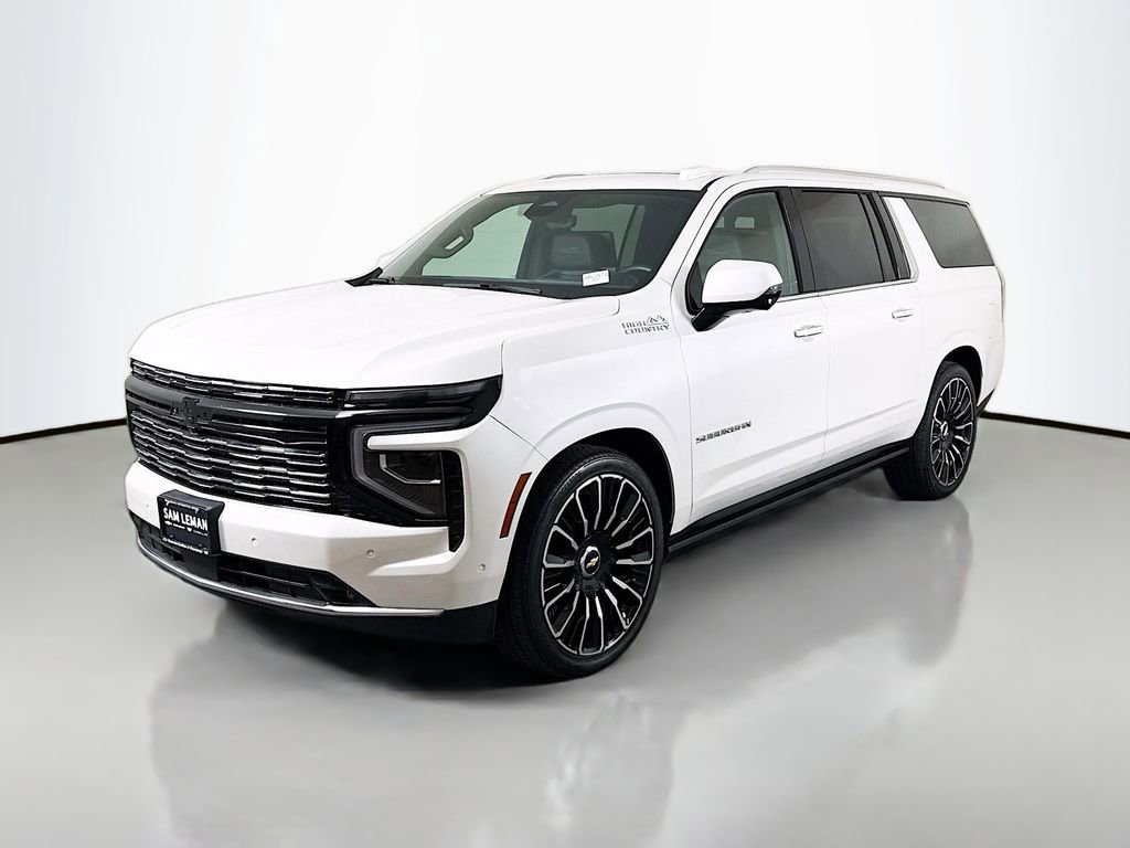 Used 2025 Chevrolet Suburban High Country AWD/4WD image 3