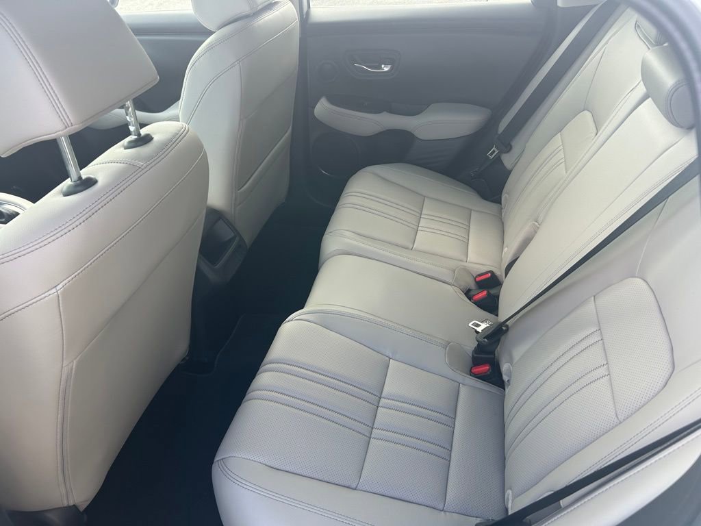 New 2026 Honda HR-V EX-L image 11