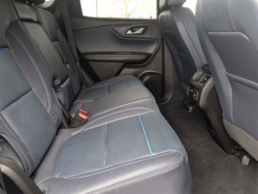 Used 2024 Chevrolet Blazer RS w/ Enhanced Convenience Package image 26