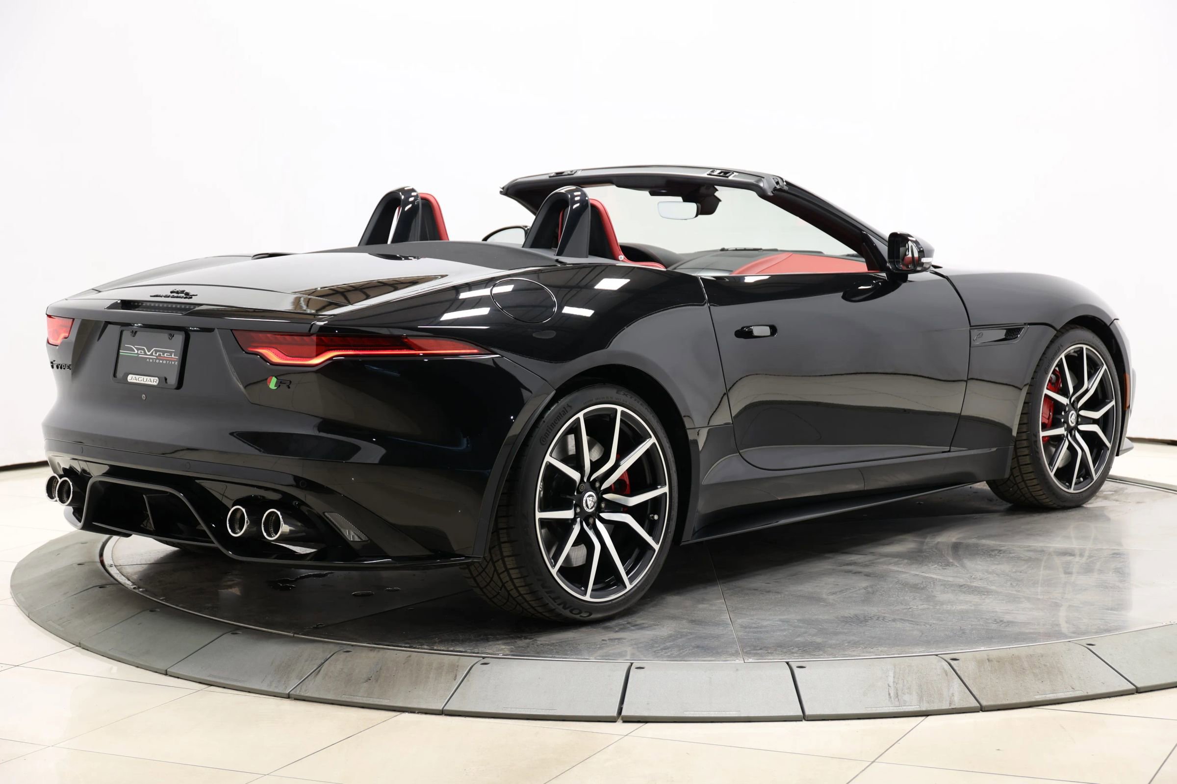 Used 2023 Jaguar F-TYPE R image 44