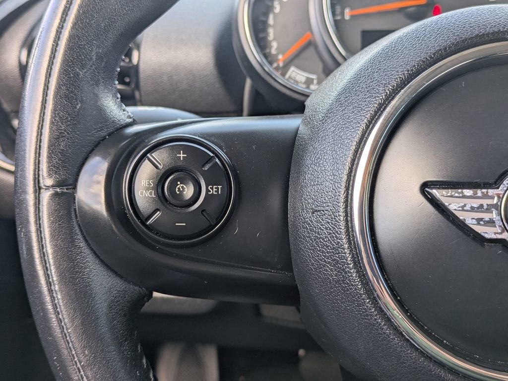 Used 2016 MINI Cooper Clubman S image 18