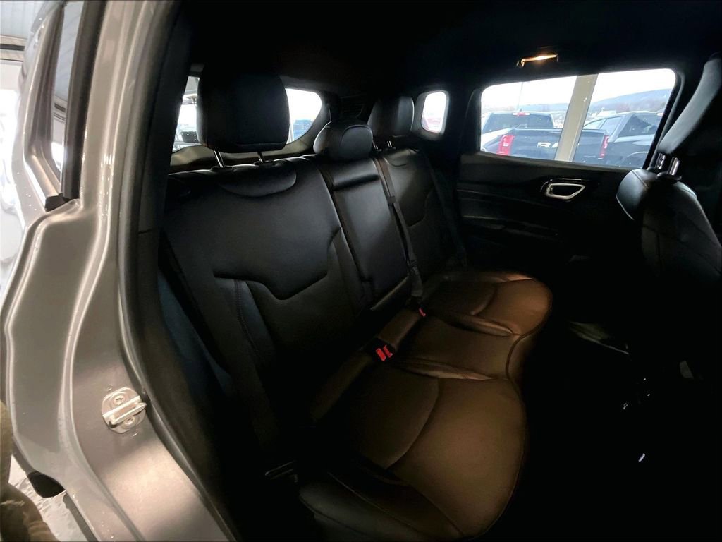 Used 2023 Jeep Compass Trailhawk w/ Trailhawk Elite Group image 16