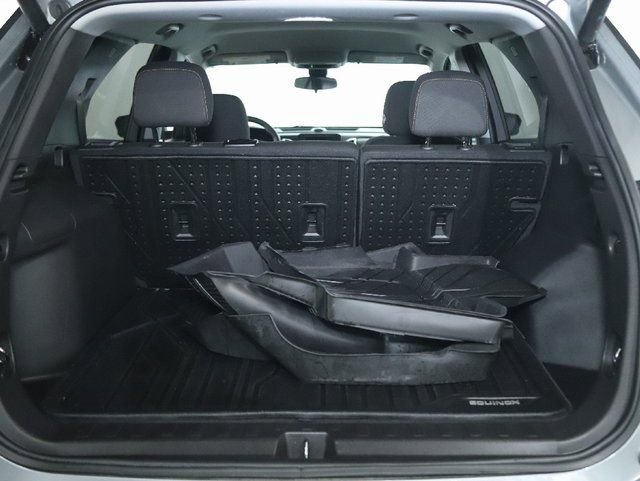 Used 2023 Chevrolet Equinox LT image 30