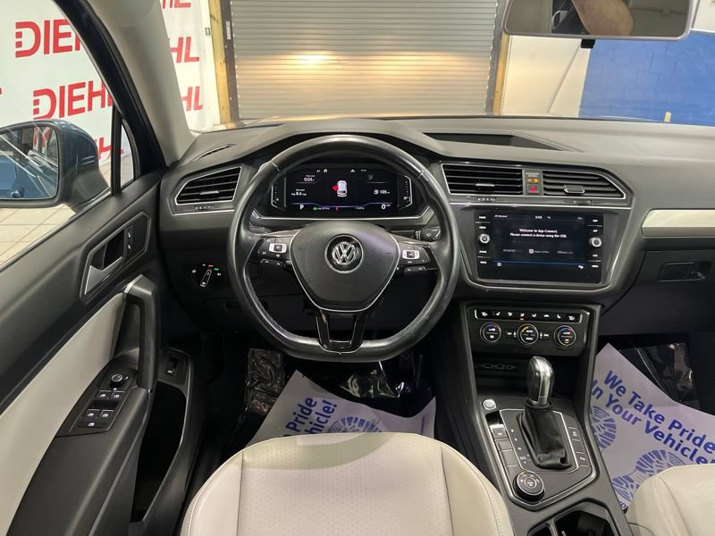 Used 2019 Volkswagen Tiguan SEL AWD/4WD image 33