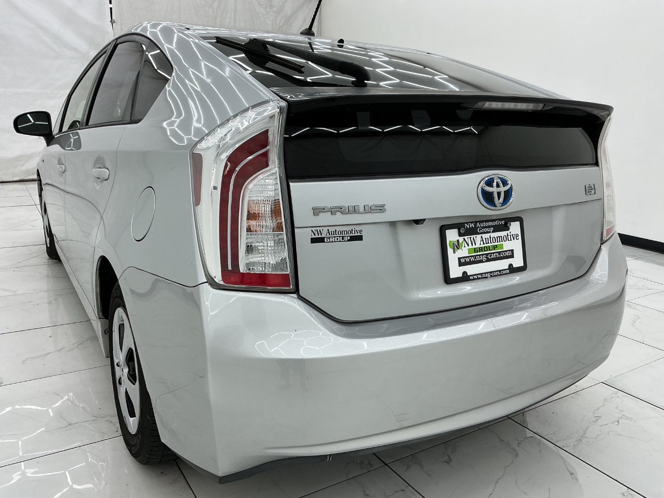 Used 2015 Toyota Prius Two FWD image 9