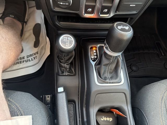 Used 2024 Jeep Wrangler Sport S AWD/4WD image 6