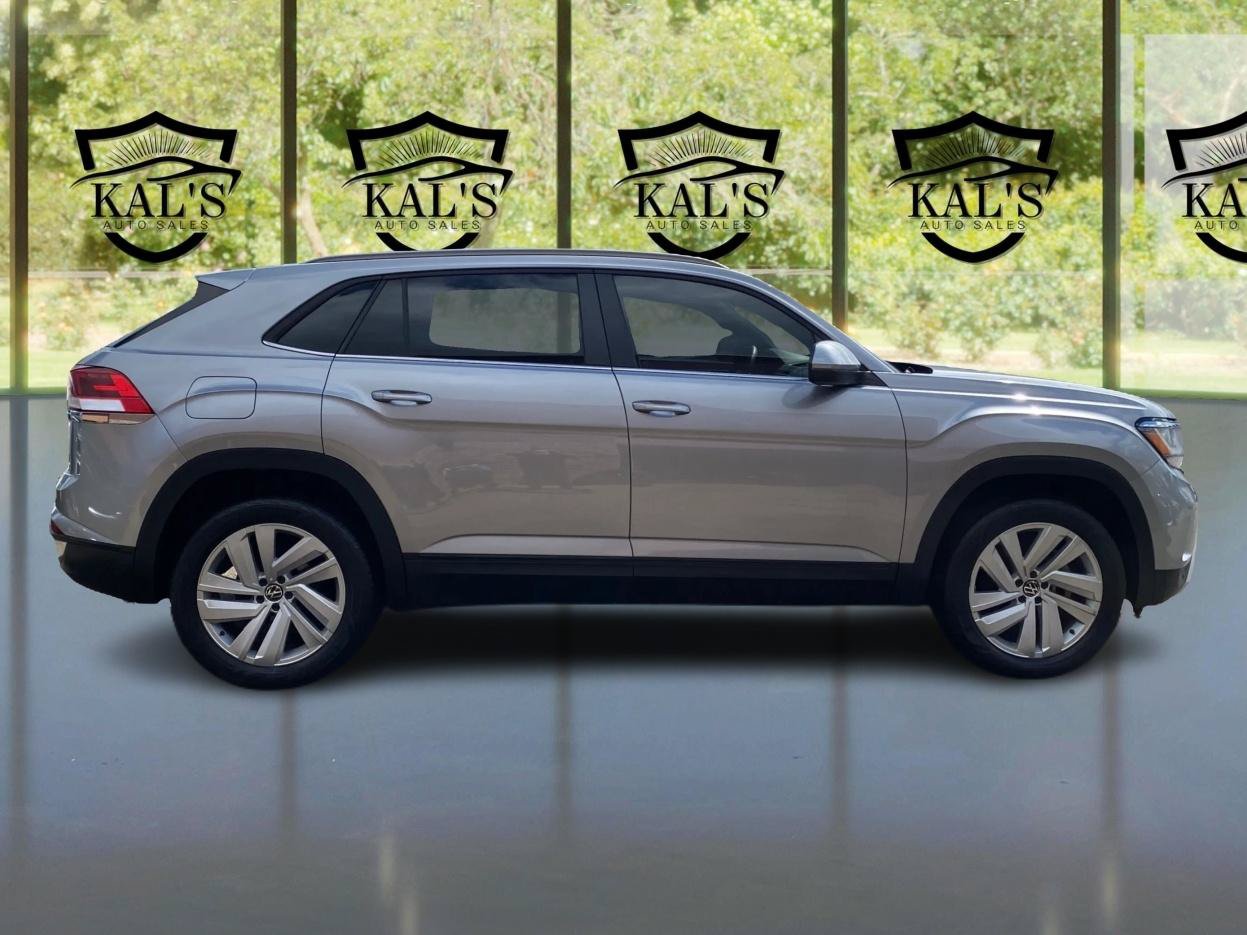 Used 2021 Volkswagen Atlas Cross Sport SE AWD/4WD image 4