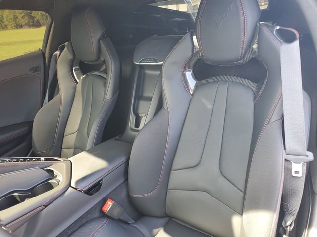 Used 2024 Chevrolet Corvette Stingray Premium Cpe w/ Stealth Interior Trim Package image 7