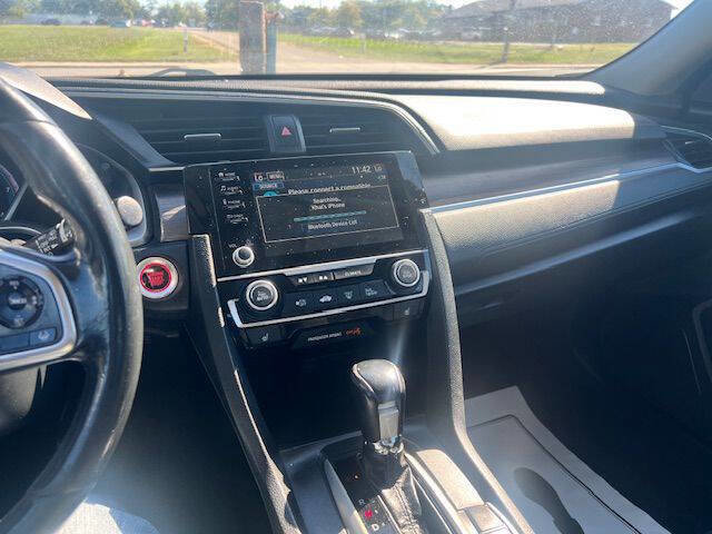 Used 2019 Honda Civic EX image 10