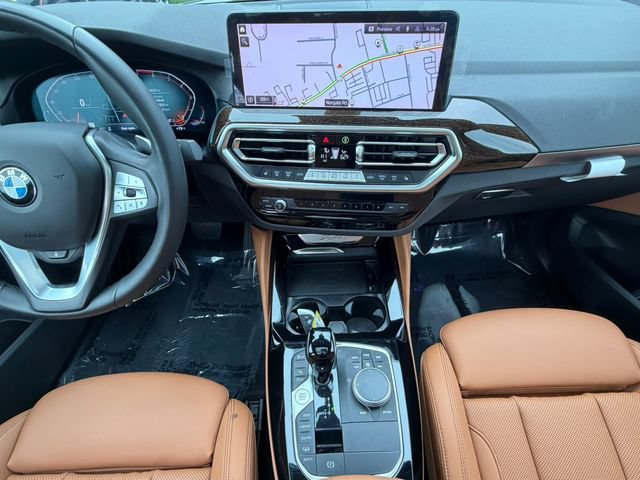 Used 2023 BMW X4 xDrive30i w/ Convenience Package AWD/4WD image 16