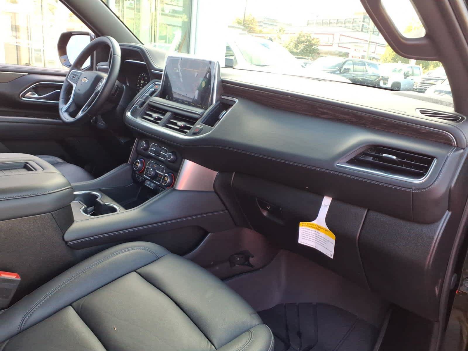 Used 2023 Chevrolet Suburban LT AWD/4WD image 21