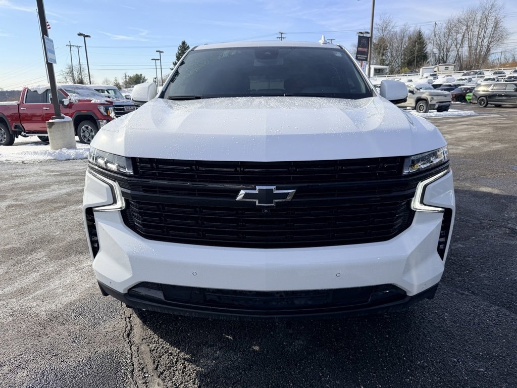 Used 2024 Chevrolet Tahoe RST w/ Luxury Package image 2