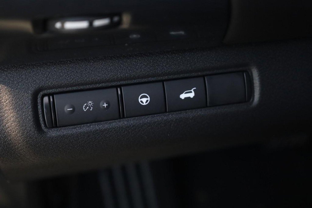 New 2026 Nissan Pathfinder SL AWD/4WD image 12