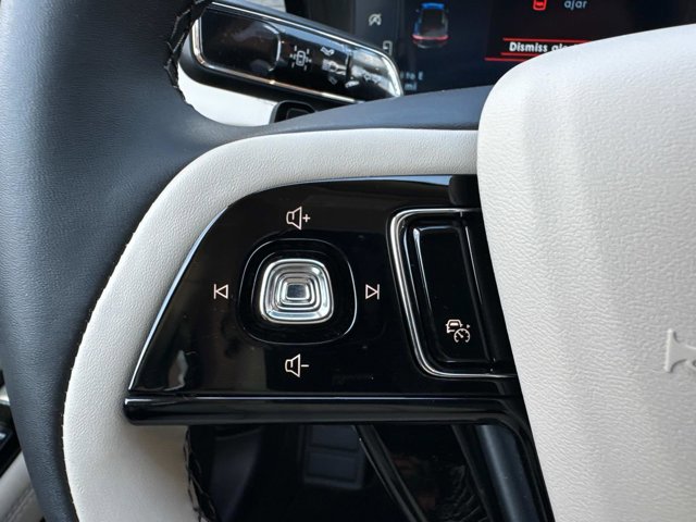 New 2025 Lincoln Corsair FWD image 28