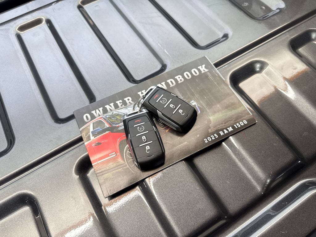 Used 2025 RAM 1500 Big Horn AWD/4WD image 84