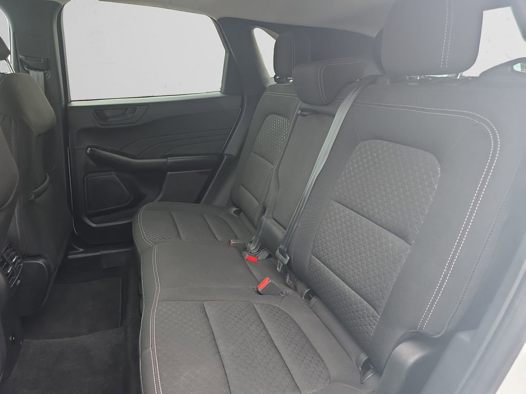 Used 2024 Ford Escape Active w/ Tech Pack #1 AWD/4WD image 14