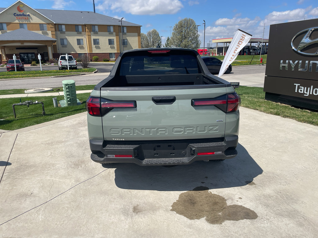 Certified 2024 Hyundai Santa Cruz SE image 4