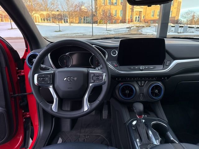 Used 2023 Chevrolet Blazer RS w/ Driver Confidence II Package image 16