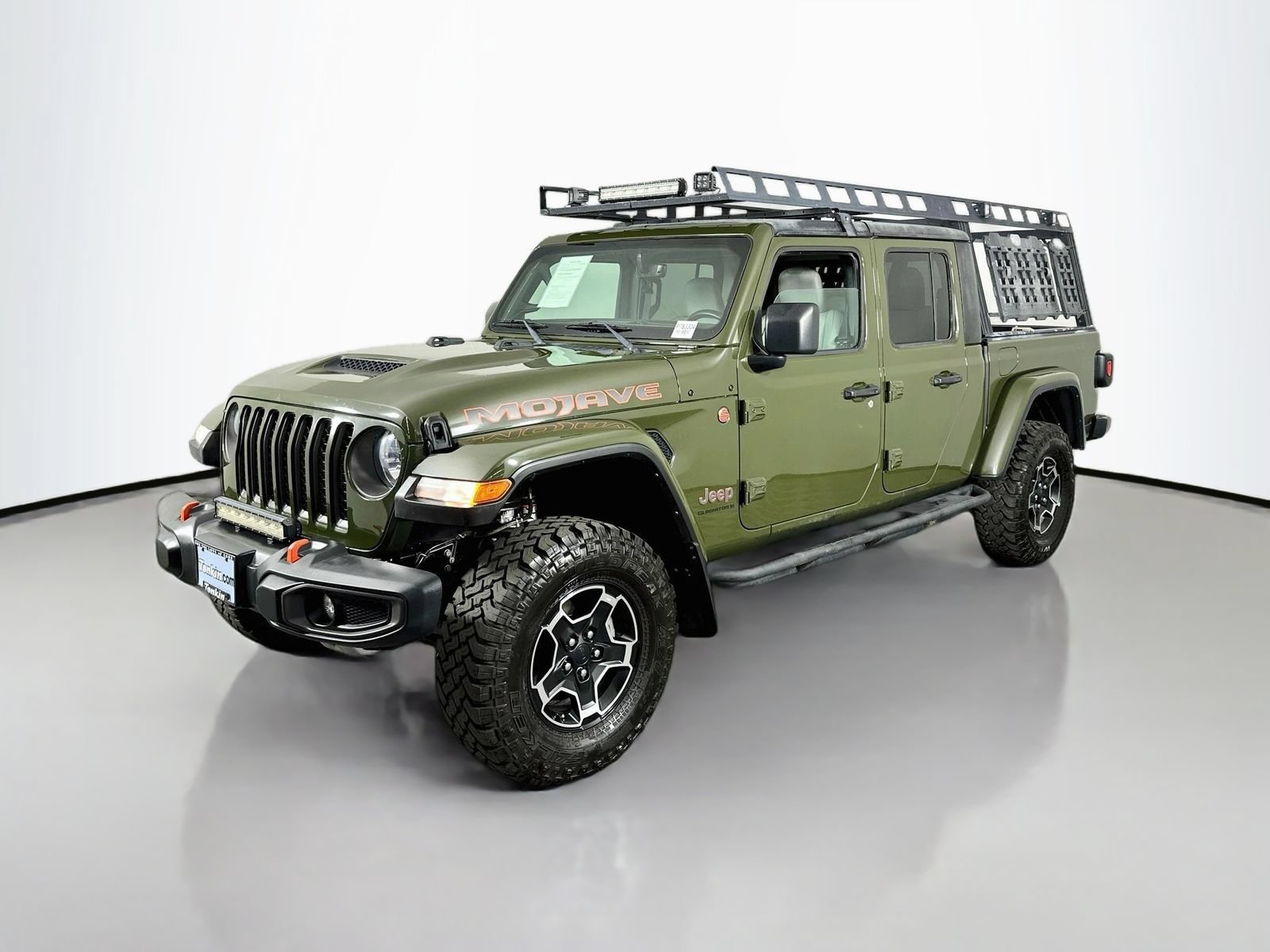 Used 2023 Jeep Gladiator Mojave w/ Trailer Tow Package AWD/4WD image 3