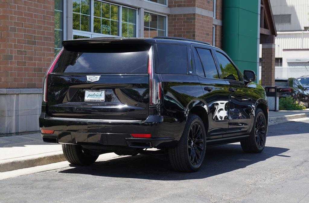 Used 2022 Cadillac Escalade Sport w/ Touring Package AWD/4WD image 6