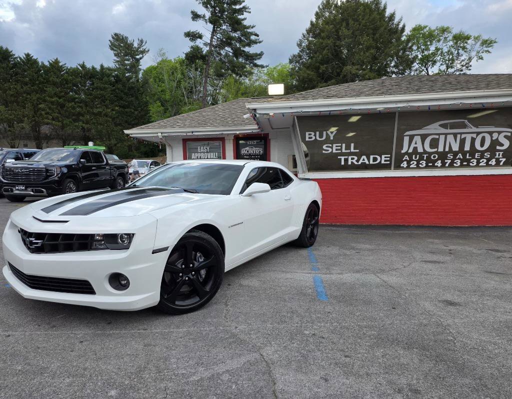 Used 2013 Chevrolet Camaro SS RWD image 46